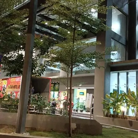 Legasi Kampung Baru Guest House By Rumahrehat Kuala Lumpur Luaran gambar