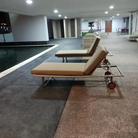 Legasi Kampung Baru Guest House By Rumahrehat Kuala Lumpur Luaran gambar