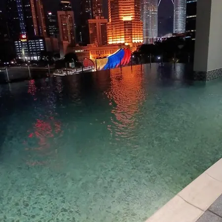 Legasi Kampung Baru Guest House By Rumahrehat Kuala Lumpur Luaran gambar